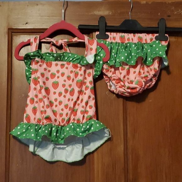 NEW STRAWBERRY POLKA DOTS 2 PIECE BATHING SUIT
